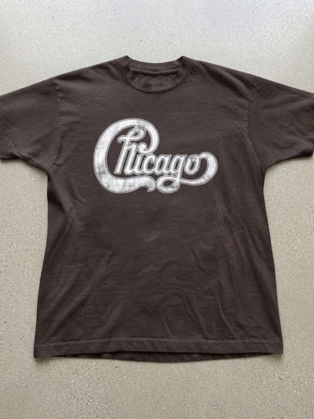 Chicago Script Distressed Graphic Brown Gildan T-Shirt